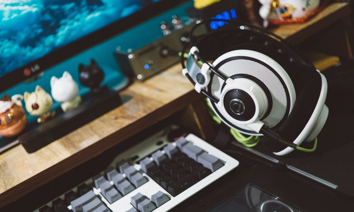 Ghost White Headphones